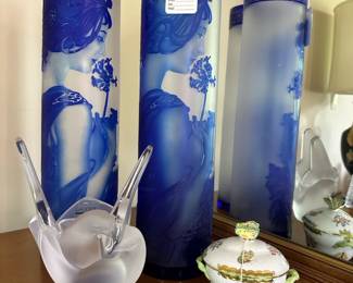 Ricardo Valdes Ingrid vase (A), Ricardo Valdes Ingrid vase (B), Lalique Sylvie dove vase, Herend butterfly trinket box
