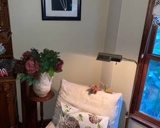 Havertys contemporary occasional chair and couch