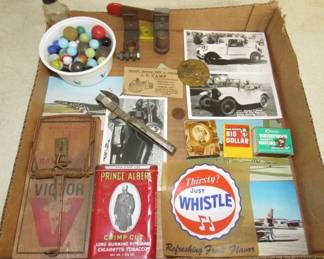 Collectibles Box Lot