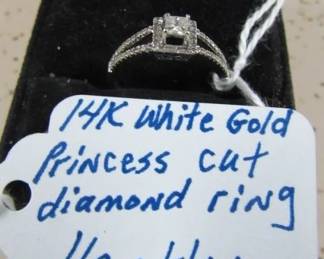 14K White Gold Princess Cut Diamond Ring