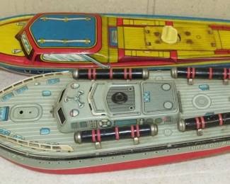 Tin Battery Operated Toy Boats