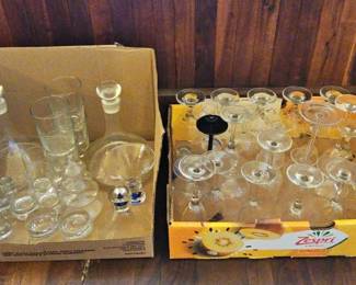 TTT108-Large Assortment Of Glass Drinkware