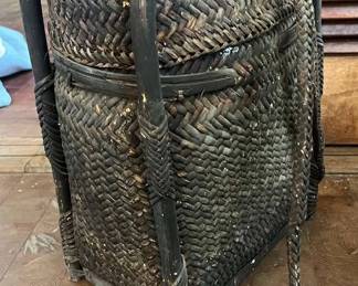 TTT443- Large Philippine Woven Hunters Bag