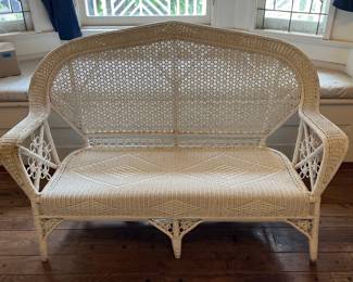 TTT057 White Wicker Sofa