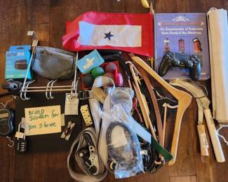 TTT219 Mystery Lot Of Household Goods
