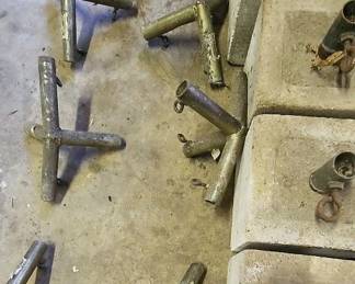 TTT521 - Pop-Up Tent Fittings and Anchors 