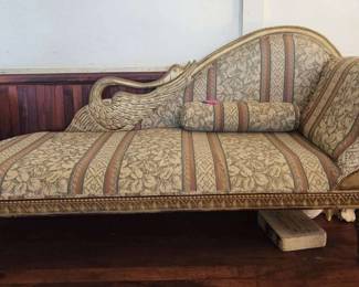 TTT010 Vintage Fainting Couch 