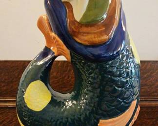 TTT142-Vintage Collectible Mid-Century Hand Painted Porcelain Gluggle/Gurgle Jug
