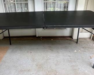 TTT357- Black Foldable Table