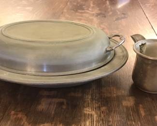 TTT410 - Silver Tone Dish & Creamer 
