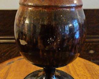 TTT280-Pretty Piece Of Pottery By Artist John Bade/Signed