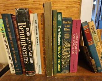 TTT552-Assorted Collection Of Hard And Softcover Books