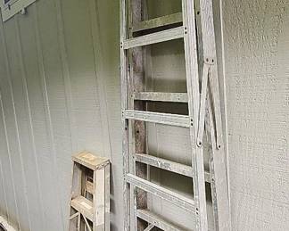 TTT613 - Aluminum Ladders (2)