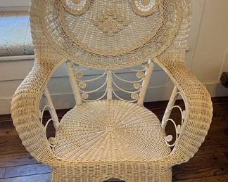 TTT110 White Wicker Arm Chair