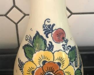 TTT370 - Vintage Dutch Bud Vase