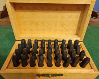 TTT590-Pitsburg Forge 36 PC. Steel Stampng Set