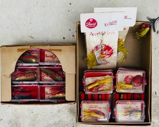 Vintage Pearl Beer fishing lures 