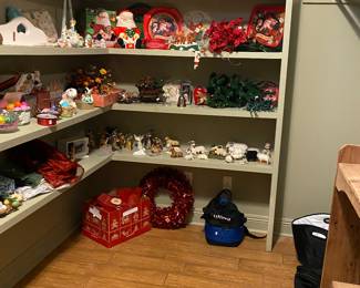 Lots of holiday ornaments & decorations