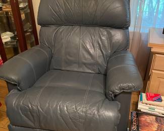 Lazy boy recliner
