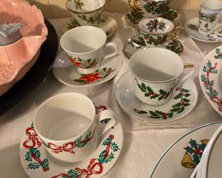 So many patterns of holiday china