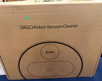 Robot Vacuum - new!