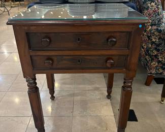 Glass top 2 drawer table