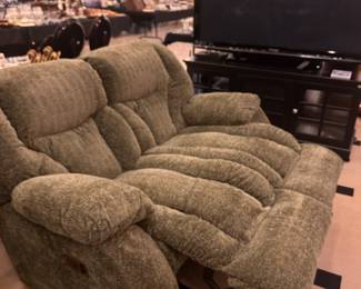 Reclining Love seat