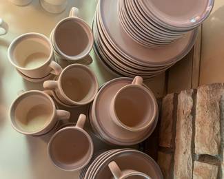 Pfaltzgraff set of dishes