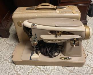 Singer Sewing Machine
