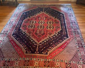 Abedah hand knotted rug