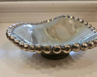 Mariposa Brillante Wave Beaded Bowl 