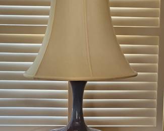 LARGE RARE ROYAL HAEGER PLUM MCM TABLE LAMP w/ ORIG. FINIAL