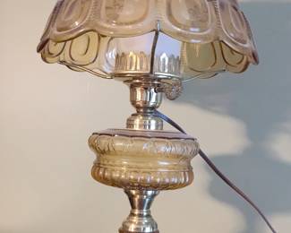 Antique L.E. Smith moon and stars lamp