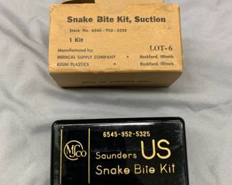 VIETNAM WAR U.S. SNAKE BITE SUCTION KIT