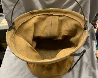 WW1 FRENCH COLLAPSING BUCKET