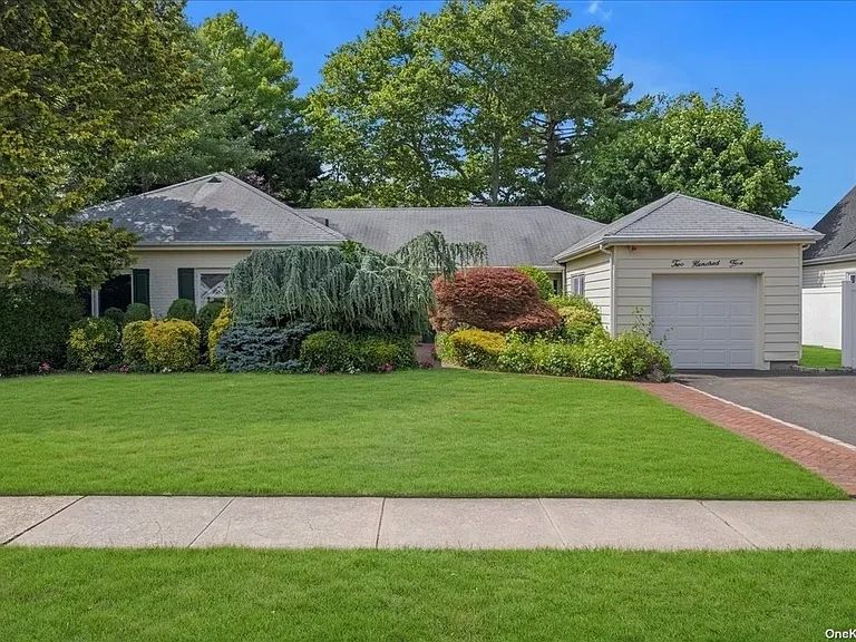 East Rockaway Estate Home