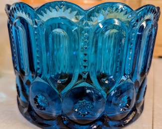 L.E. Smith MCM Turquoise Glass Bowl (has "frog" glued inside bottom).