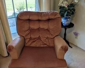 $75 - Pink Swivel Chair - also has small ottoman that is not pictured - 28.5" wide, 25" deep, 31" tall.