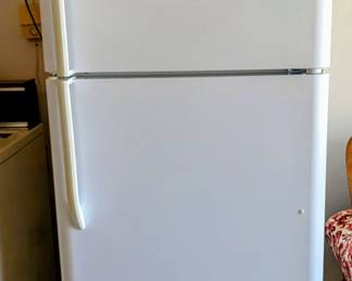 $350 - Very Nice - Frigidaire Refrigerator (#2)