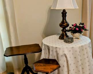 More plant stands / small tables.