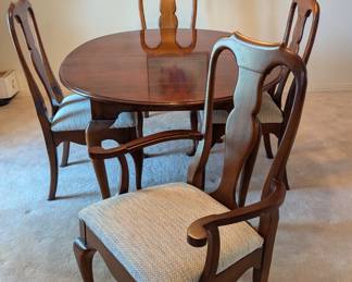 Beautiful Oval Dining Table - $400 - with SIX chairs. Size with two leaves removed = 54" long, 42" wide, 29" high.