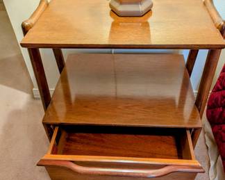 Mid-Century Modern Night Stand - Two (2) available.
21" wide, 14.5" deep, 22.5" tall.