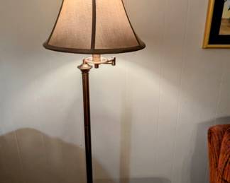 $50 - Very nice and heavy Metal standing lamp