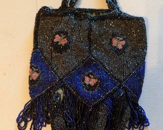 Victorian beaded purse - much prettier in person!
