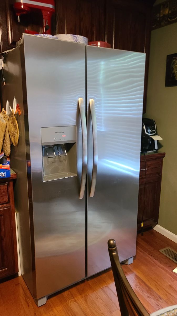 Fedke Estate Sales in High Ridge, MO starts on 10/5/2024