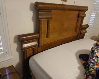 Quarter Sawn Oak King Bed