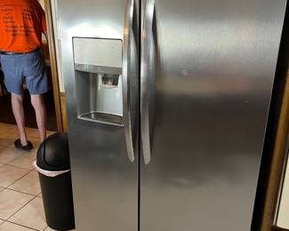 Frigidaire stainless steel refrigerator