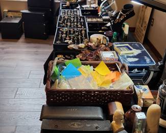 Jewelry Table View, Stained Glass - 3 piece Iris