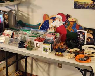 Christmas, Lion King posters