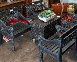 Set of 4 Asian-style arm-chairs. 